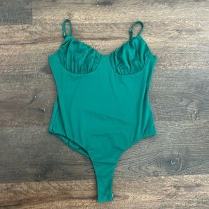 Princess Polly levey bodysuit green